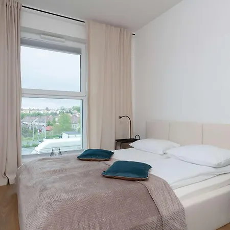 Family In With Parking And Playground By Renters Apartment Gdynia