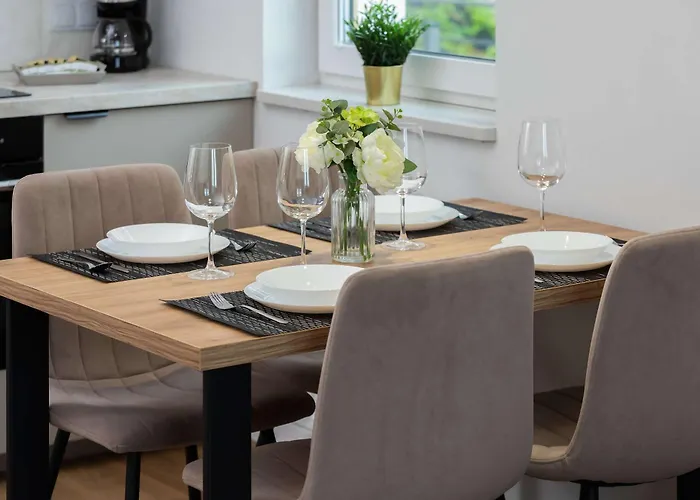 Family In With Parking And Playground By Renters * Gdynia